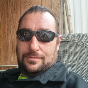 Meet your Posher, Bobby's hobby's